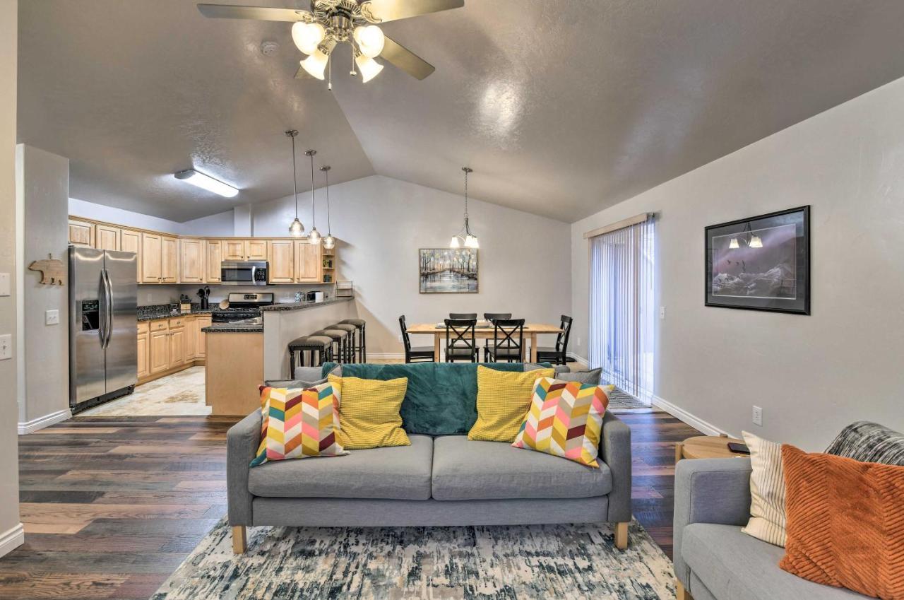 Cozy Anchorage Townhome Less Than Half Mile To Jewel Lake! Extérieur photo