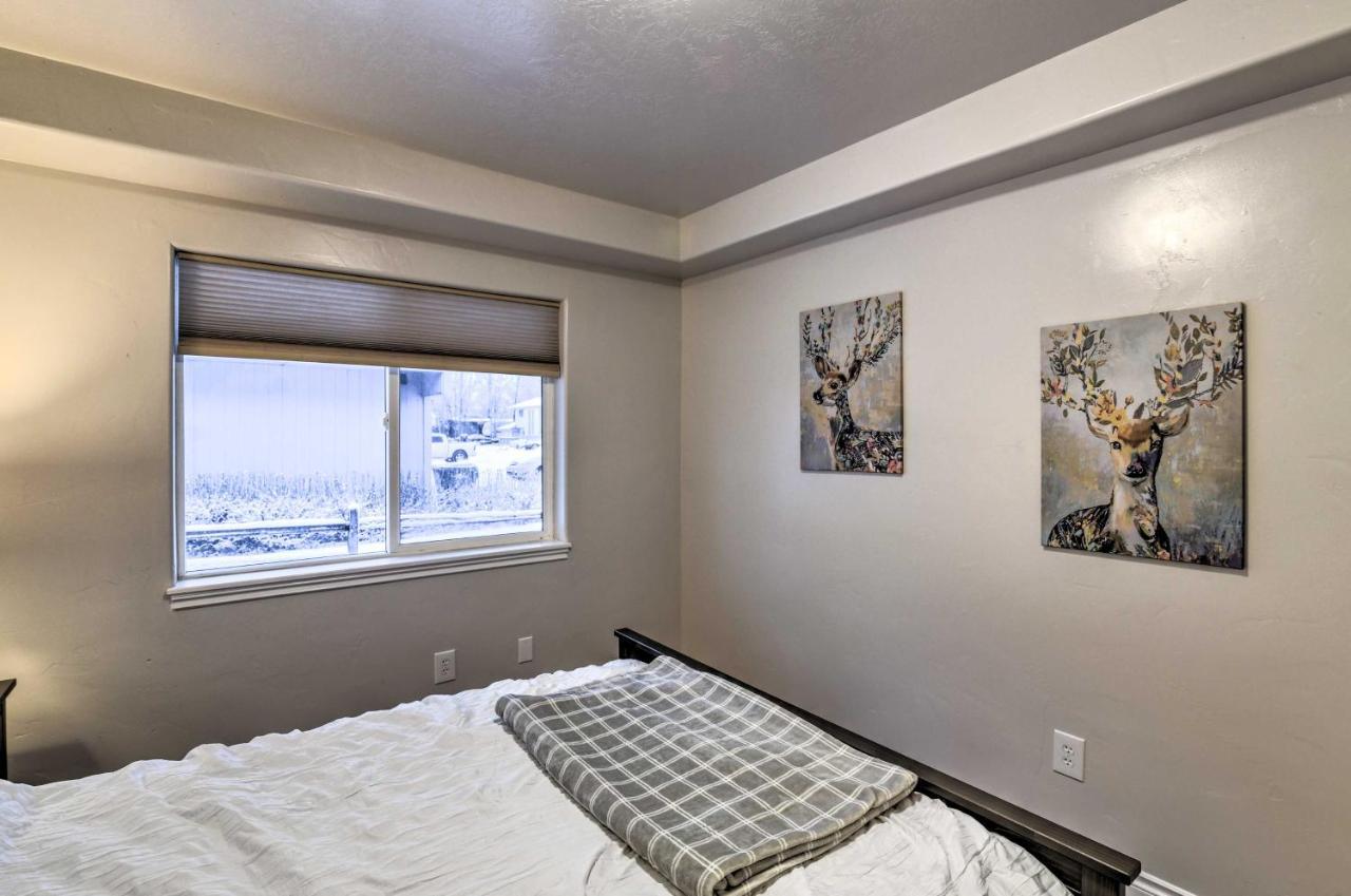 Cozy Anchorage Townhome Less Than Half Mile To Jewel Lake! Extérieur photo