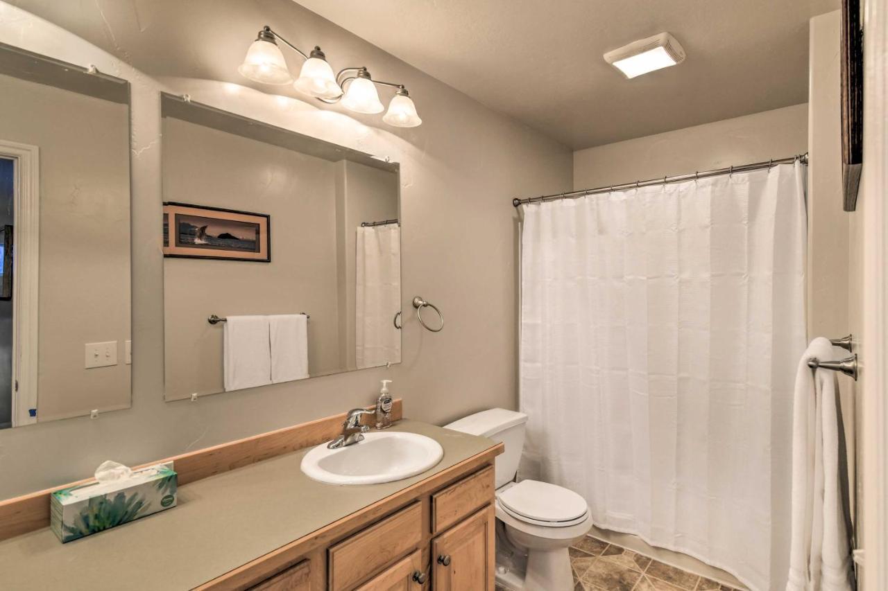 Cozy Anchorage Townhome Less Than Half Mile To Jewel Lake! Extérieur photo